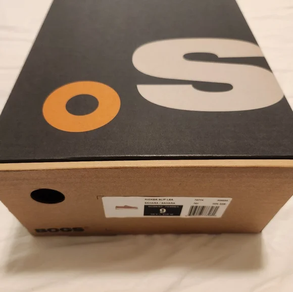 BOGS Kicker Slip On Leather Casual Shoes - Picture 7 of 7